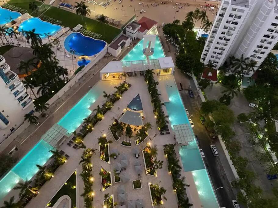 Luxury Apartment In Front Of Acapulco Beach エクステリア 写真