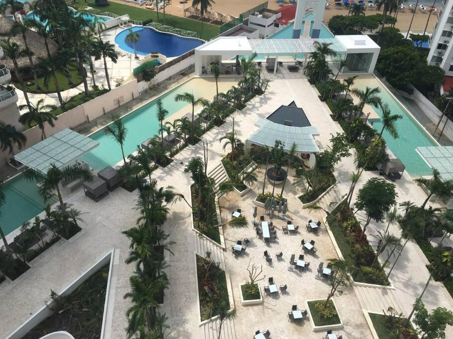 Luxury Apartment In Front Of Acapulco Beach エクステリア 写真
