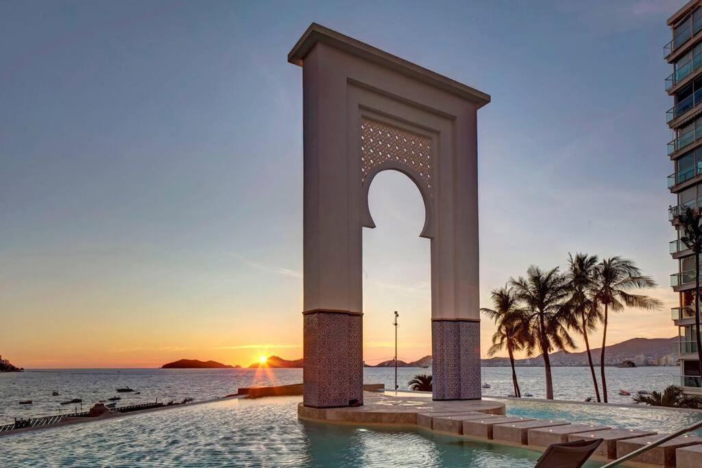 Luxury Apartment In Front Of Acapulco Beach エクステリア 写真